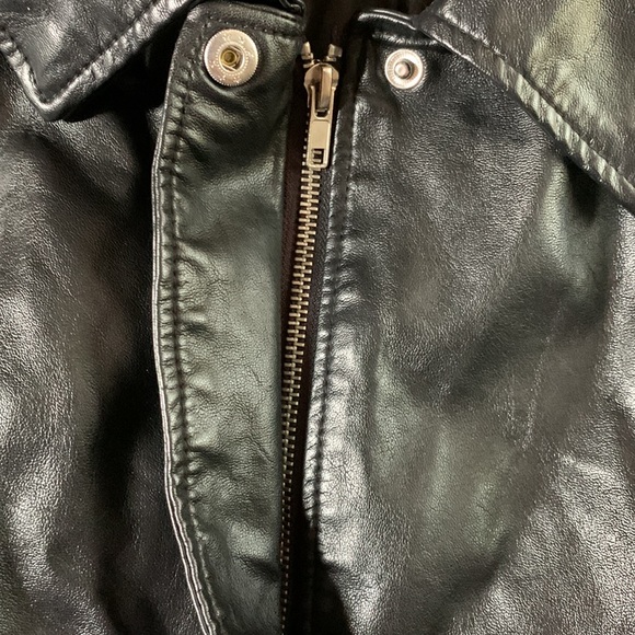 Wild Fable black, vegan leather bomber jacket.  Size XL - Picture 3 of 9